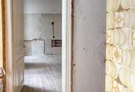 Renovierungsbedürftige 2-Zimmer Wohnung Nähe Kolonitzplatz