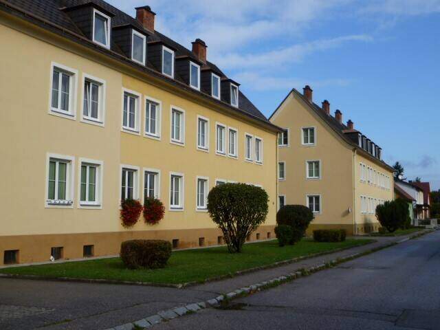 Charmante Wohnung mit großzügiger Küche & eigenem Gartenbereich