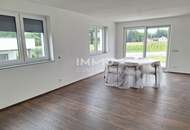 ERSTBEZUG - Doppelhaushälfte mit Garten und Garage