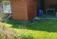 Pachtfläche in Ruhelage mit Gartenhäuschen und Teich