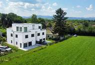 EXKLUSIVES WOHNEN MIT PANORAMABLICK - Moderne Doppelhaushälfte mit ca. 160 m² Wohnfläche • Nur 10 Minuten von Wiener Neustadt