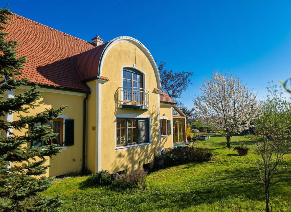 Beliebte Wohnlage mit besten Anbindungen!