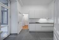 Elegante 3-Zimmer Altbauwohnung mit Balkon, Nähe Karlsplatz