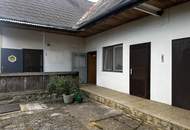 Sanierungsbedürftiges Bauernhaus mit großem Garten und viel Potenzial in Hackerberg