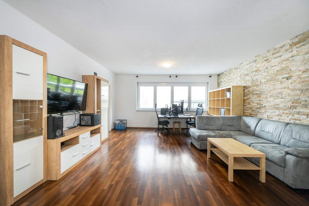 Leistbare Familienwohnung in Graz Jakomini samt eigenem Carport!