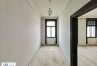 Familienfreundlicher Altbau mit Potenzial – großzügige 4-Zimmer-Wohnung mit Balkon in zentraler Lage
