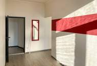 Südseitige, renovierungsbedürftige Altbauwohnung Nähe Pachmanngasse