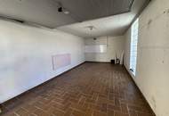 Wohnhaus mit viel Platz und Potenzial sucht neuen Eigentümer !