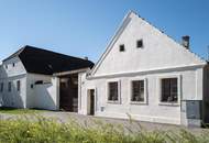 "Zauberhafter Dreikanthof mit großem Gartenparadies bei Tulln"