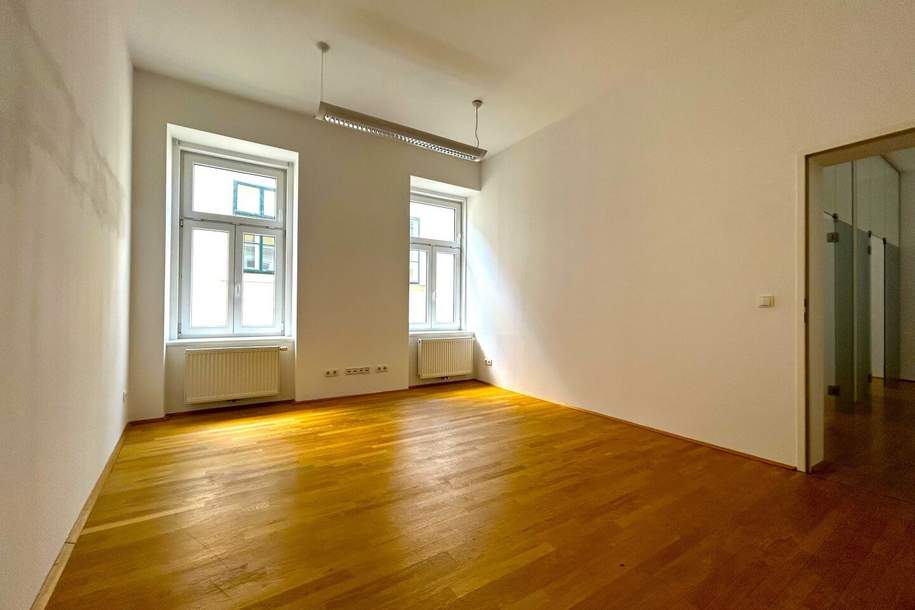 Büro Nähe Museumspark und Bahnhof Mödling *** 3-Räume mit separater Küchenzeile *** zwischen Wehrgasse und Freihofgasse, Gewerbeobjekt-miete, 744,00,€, 2340 Mödling
