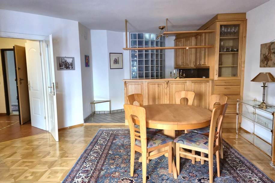 "In Kaufabwicklung" SCHÖNE, GUT AUFGETEILTE WOHNUNG MIT TERRASSE IM ZENTRUM VON NEULENGBACH, Wohnung-kauf, 190.000,€, 3040 Sankt Pölten(Land)
