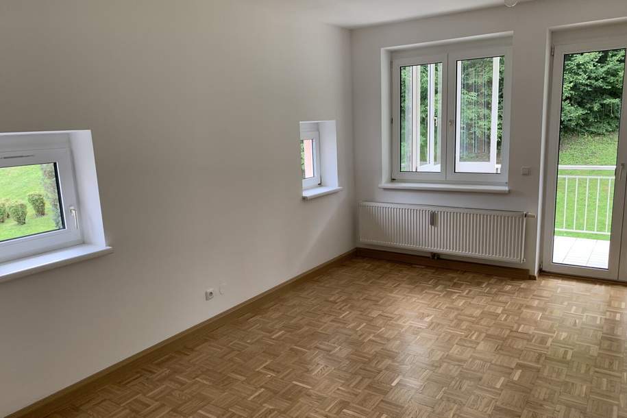 Idyllisch ruhiges Wohnerlebnis mit garantiert hohem Erholungswert steht für Sie bereit! Gemütliche Loggia mit herrlichem Ausblick ins Grüne - praktisch geschnittene 3 Raum Wohnung mit Abstellraum und Parkplatz direkt vor der Haustür!, Wohnung-miete, 683,09,€, 4594 Kirchdorf an der Krems