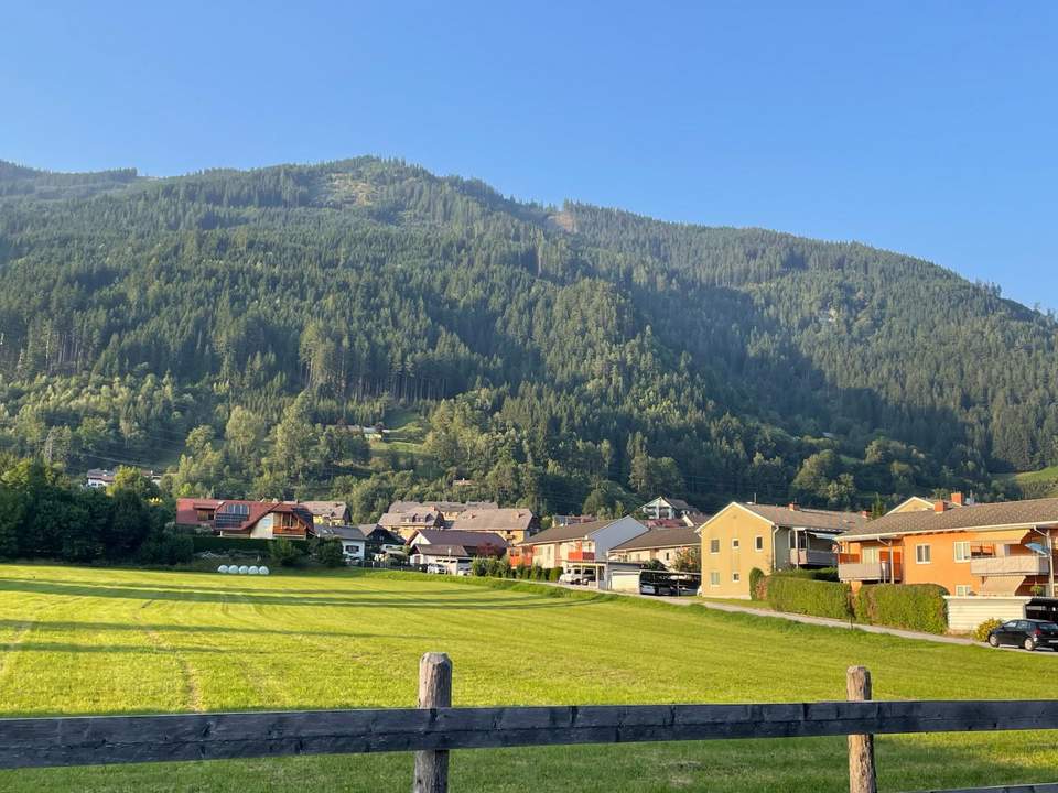 Zweitwohnsitz am Sonnenhang... schon diesen Winter genießen