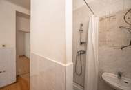 ++Fasangarten++ Altbautraum zum Selbstgestalten – 2-Zimmer-Wohnung mit Entwicklungspotenzial