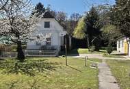 Gemütliches Einfamilienhaus mit drei Nebengebäuden in Waldrandnähe
