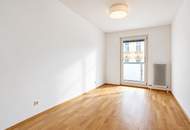 Erstbezug nach Renovierung mit Loggia in ruhiger Lage!