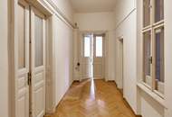 TOP-LAGE beim SCHOTTENTOR! 5-Zimmer-Altbau in Hof- und Straßenlage