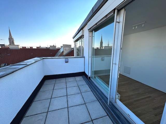 Urbanes Wohnen mit Weitblick – DG-Maisonette mit Terrasse im 3. Bezirk