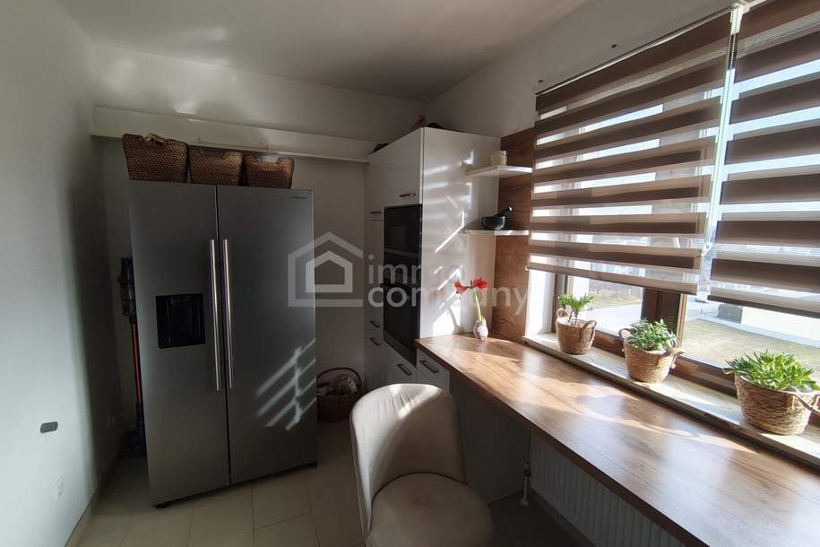 Einmalige 4-Zimmer Dachgeschoßwohnung mit Loggia & Parkplatz & Klima, Wohnung-kauf, 7201 Mattersburg