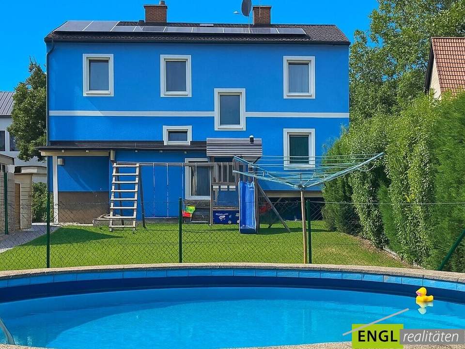 Familien-Idylle mit Pool und nachhaltiger Energieversorgung