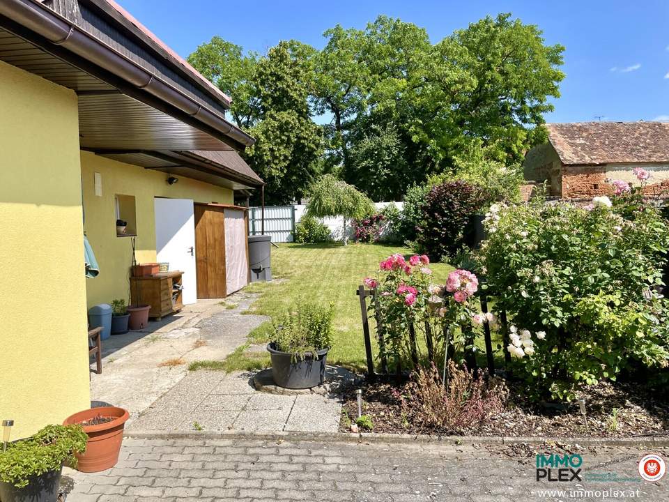 Einfamilienhaus in Seefeld/Kadolz in Ruhelage mit traumhaftem Garten zu verkaufen!