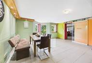 Großzügiges Wohnhaus mit Pool, Einliegerwohnung &amp; Terrasse in Ruhelage - laufend modernisiert