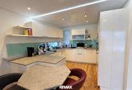 Exklusiver Bungalow mit Einleger Wohnung, Pool & Vollkeller