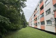 MIETE ERSTBEZUG SÜDSTADT: Neu sanierte 3-Zimmer-Wohnung mit Loggia und Grünblick