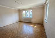 Helle 4 Zimmer Wohnung | Erzbischofgasse | 87 m² sanierungsbedürftig