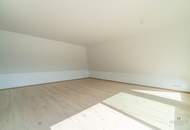 "Seeblick-Loft!" Traumhafte Dachgeschosswohnung im Kernzentrum von Velden