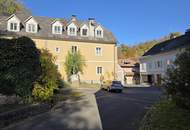 Tolle Eigentumswohnung im Dachgeschoß in sehr guter Lage mit einem eigenen Parkplatz