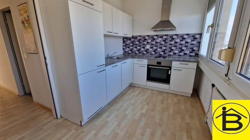 15423 Alle Zimmer getrennt begehbar, Bahnhofsnähe!