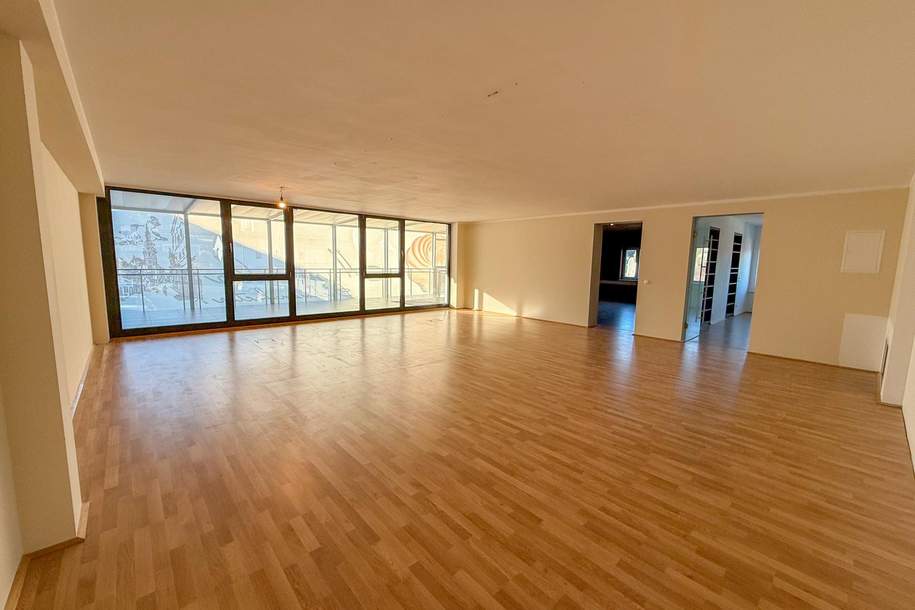 Großzügige Bürofläche mitten in Gramastetten, Gewerbeobjekt-miete, 1.528,74,€, 4201 Urfahr-Umgebung