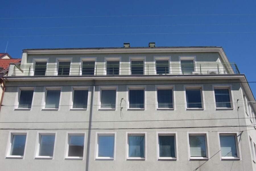 Büro in Hietzing! - U4 - Gute Aufteilung - Balkon und Terrasse, Gewerbeobjekt-miete, 1.981,31,€, 1130 Wien 13., Hietzing