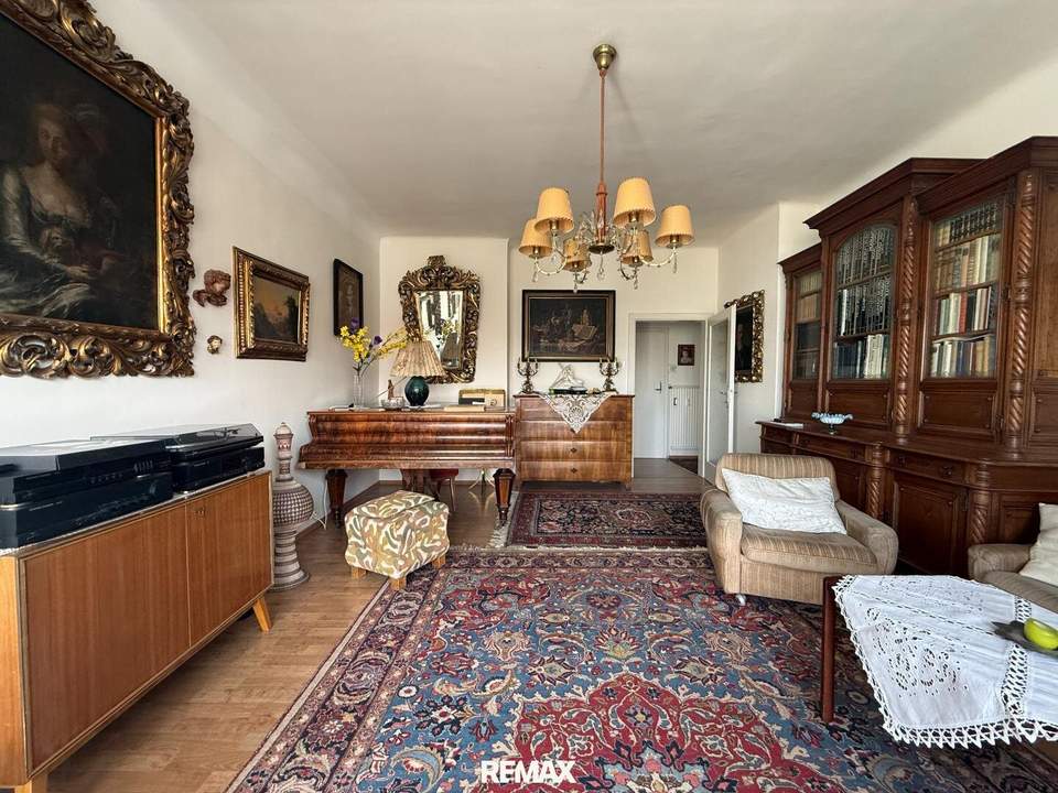 Helle 4-Zimmer Dachgeschosswohnung mit Wienerwald-Blick &amp; Westterrasse