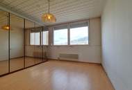 Traumhafte 4-Zimmer-Wohnung mit Panoramablick, zwei Loggien & Garage