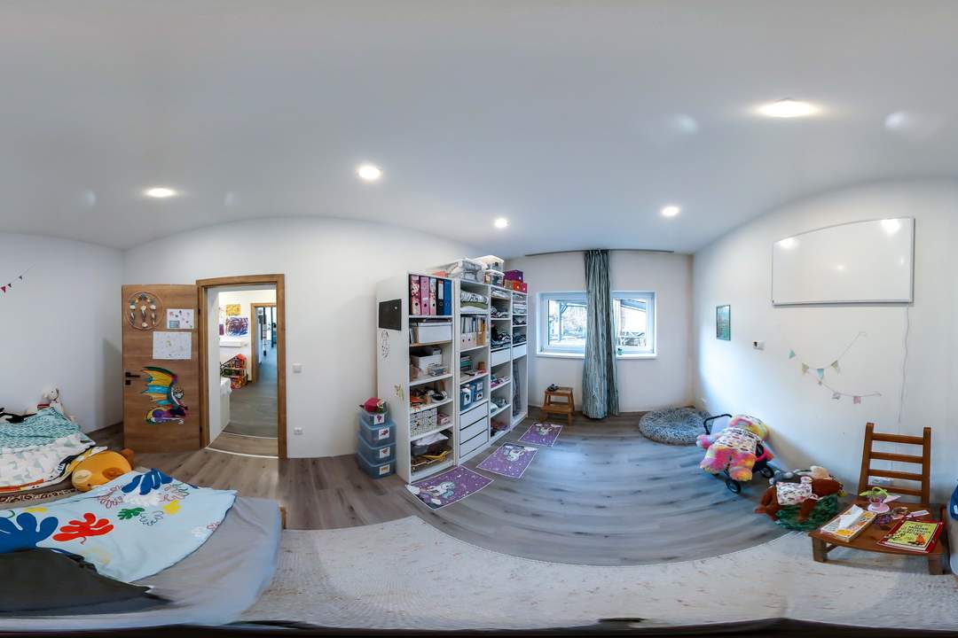 Großzügige Gartenwohnung mit Loft-Feeling – Raum zum Leben, Wachsen und Ankommen