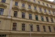 Unbefristet vermietete 5 Zimmer Wohnung im 1. Bezirk - Burggarten und Mariahilfer Straße ums Eck!