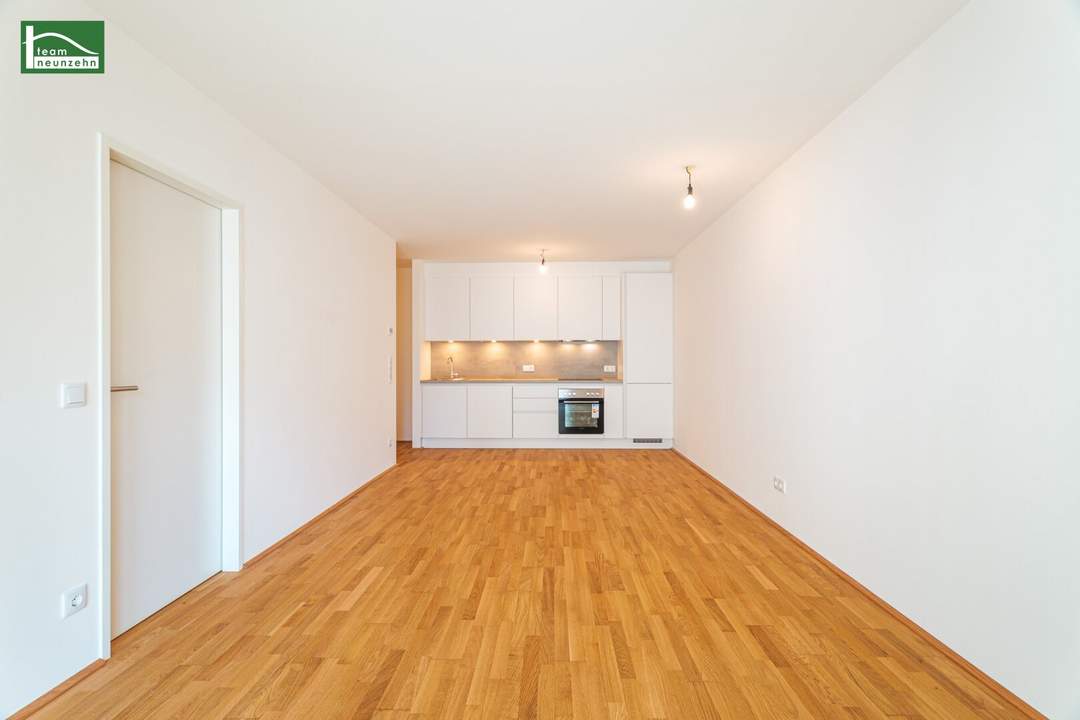 Hochwertiger Erstbezug mit großer Hof-Loggia in toller Lage nahe Schönbrunn! Küche, Top Ausstattung und Luftwärmepumpe inklusive!