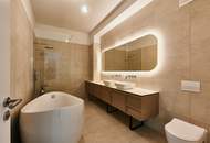 Exklusiv am Wasser: 6-Zimmer-Wohnung mit 45m2 Freifläche in erster Wasserlage