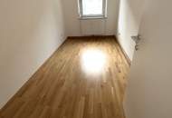 Moderner Rückzugsort für Familien & Naturfans: helle Wohnküche, 3 Schlafzimmer und ein hochwertiges Bad vereinen Komfort, Stil und urbanes Lebensgefühl auf kompaktem Raum!