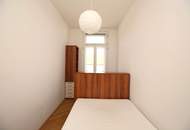 Voll möblierte und sehr hochwertig sanierte 2-Zimmer Altbauwohnung ruhig gelegen nächst Gersthof