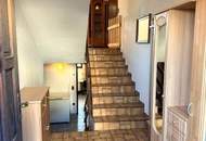 "Einfamilienhaus, mit 823m² Grundstück, Keller & Garage"