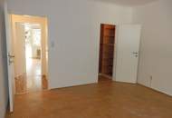 Sehr sympathische 3 Zimmer LOGGIA-Neubauwohnung im Grünen !!