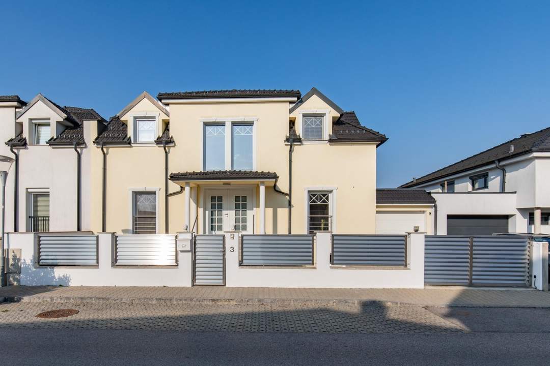 ZEITLOSE ELEGANZ - Moderne Landvilla in Wiennähe