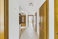 Familienfreundliche 4-Zimmer-Eigentumswohnung mit Loggia &amp; Garage