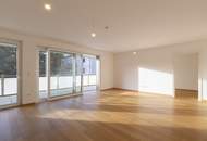 Gut aufgeteilte Praxisräumlichkeiten mit westseitigem Balkon, Eigengarten und PKW-Stellplatz