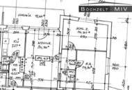Teilsanierte 3-Zimmer-Wohnung im 1. Obergeschoss mit großzügiger Loggia