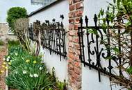 Arbeiten &amp; Wohnen perfekt vereint – Saniertes Einfamilienhaus mit Geschäftslokal und großzügiger Terrasse