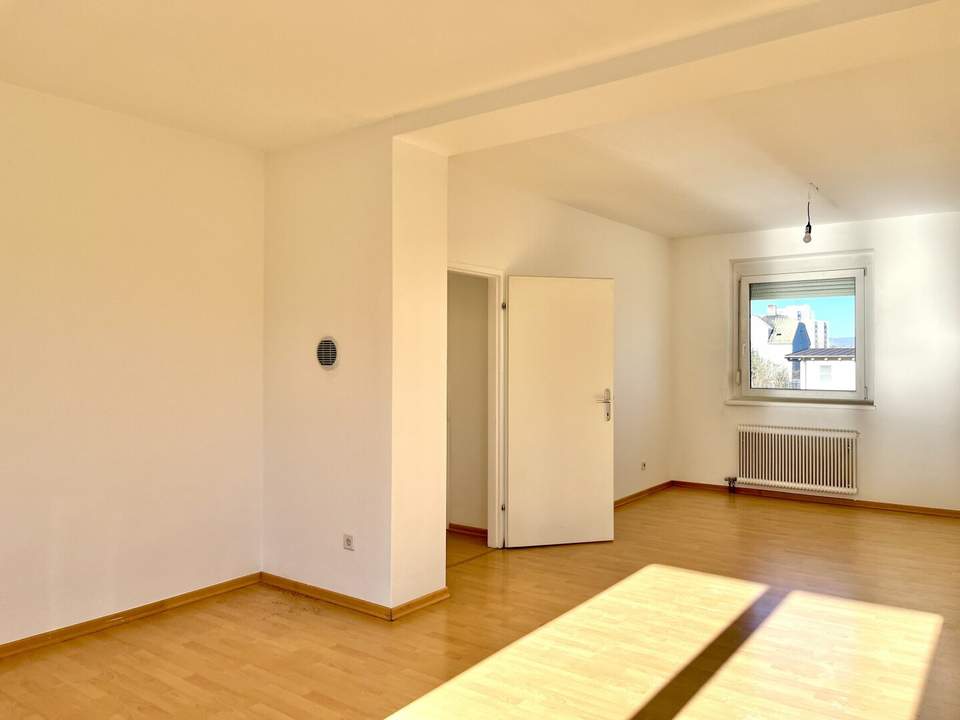 3-Zimmer Wohnung mit Balkon &amp; Grünblick